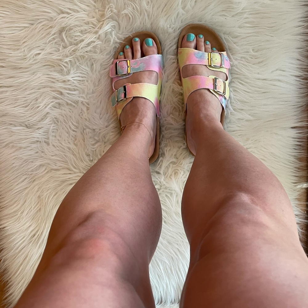Tie Dye Footbed Sandals - Picture 15 of 16